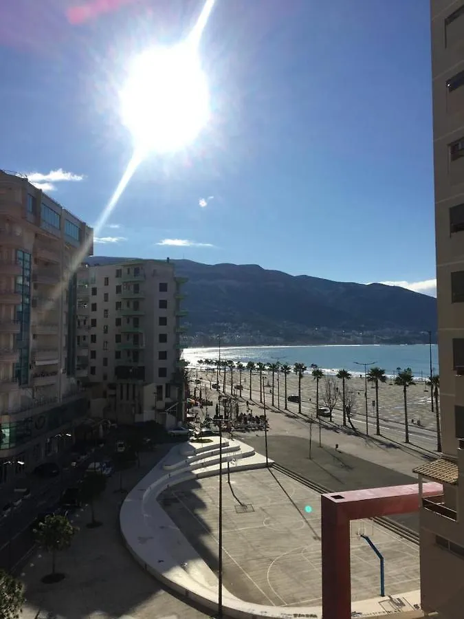 Mimi'S Beach Apartment Vlore 0*,